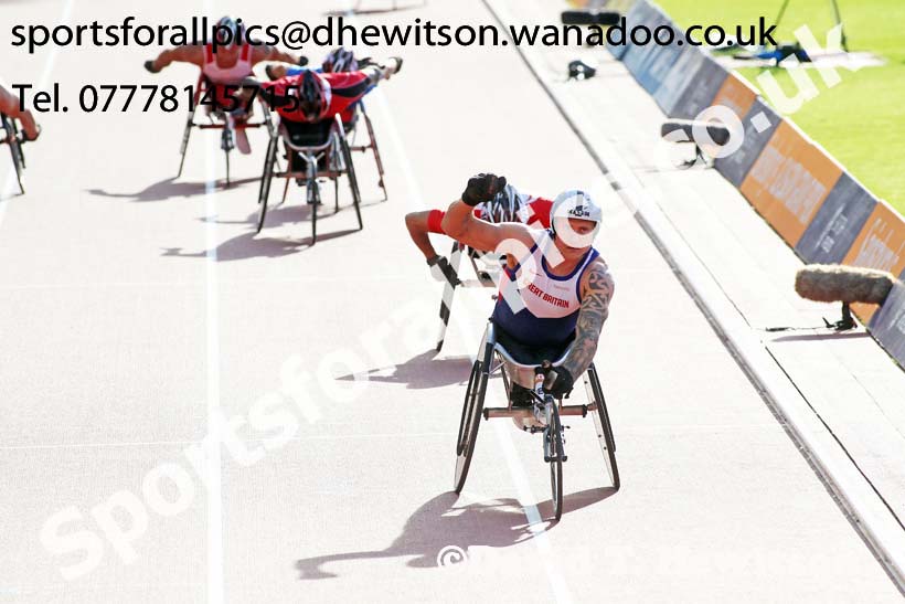 David Weir (GB) wins the T54 1500 wheelchair race at the Glasgow Diamond League. Photo: David T. Hewitson/Sports for All Pics